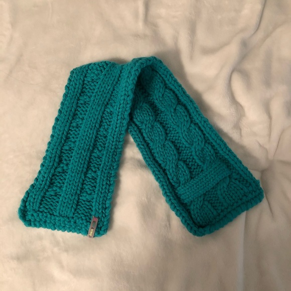 Ivivva Scarf
